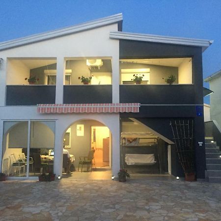 Apartment Roko 维尔 外观 照片
